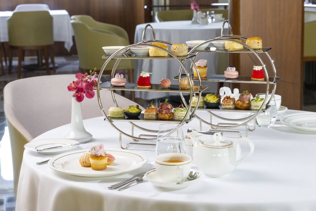 QE2 Royal Afternoon Tea: Where British Tradition Meets Legacy